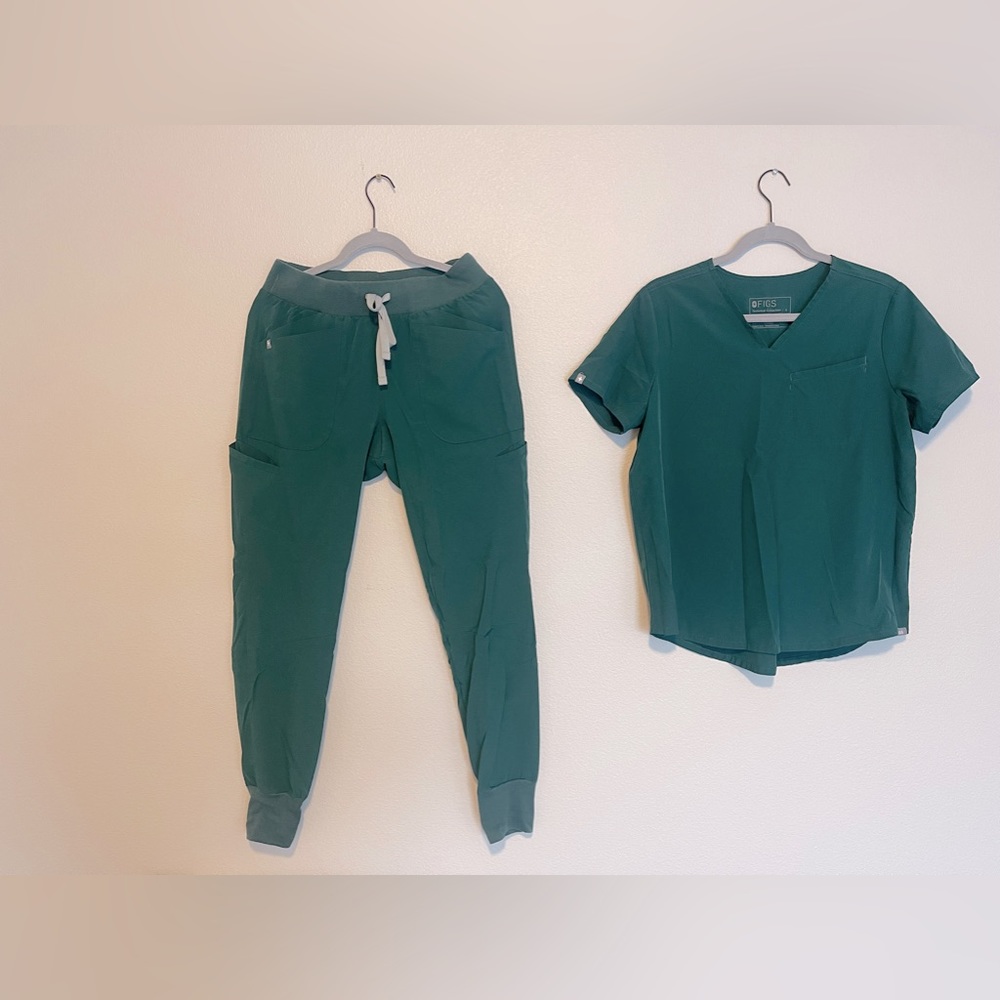 Figs Amazon Green FIONlite™ Set Small